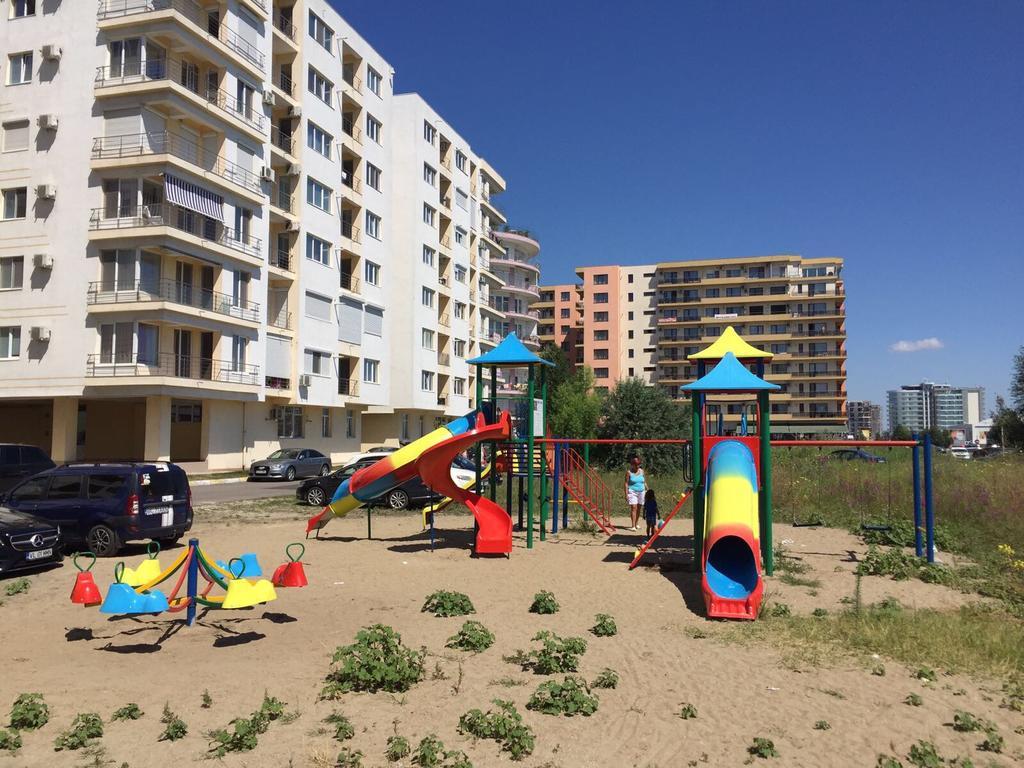 Theo Summerland Seaview Mamaia Luaran gambar